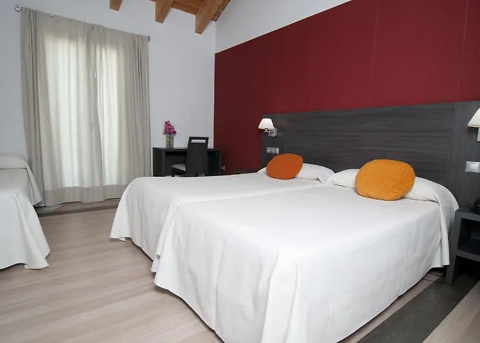 Amalurra Granada Hotel 2*